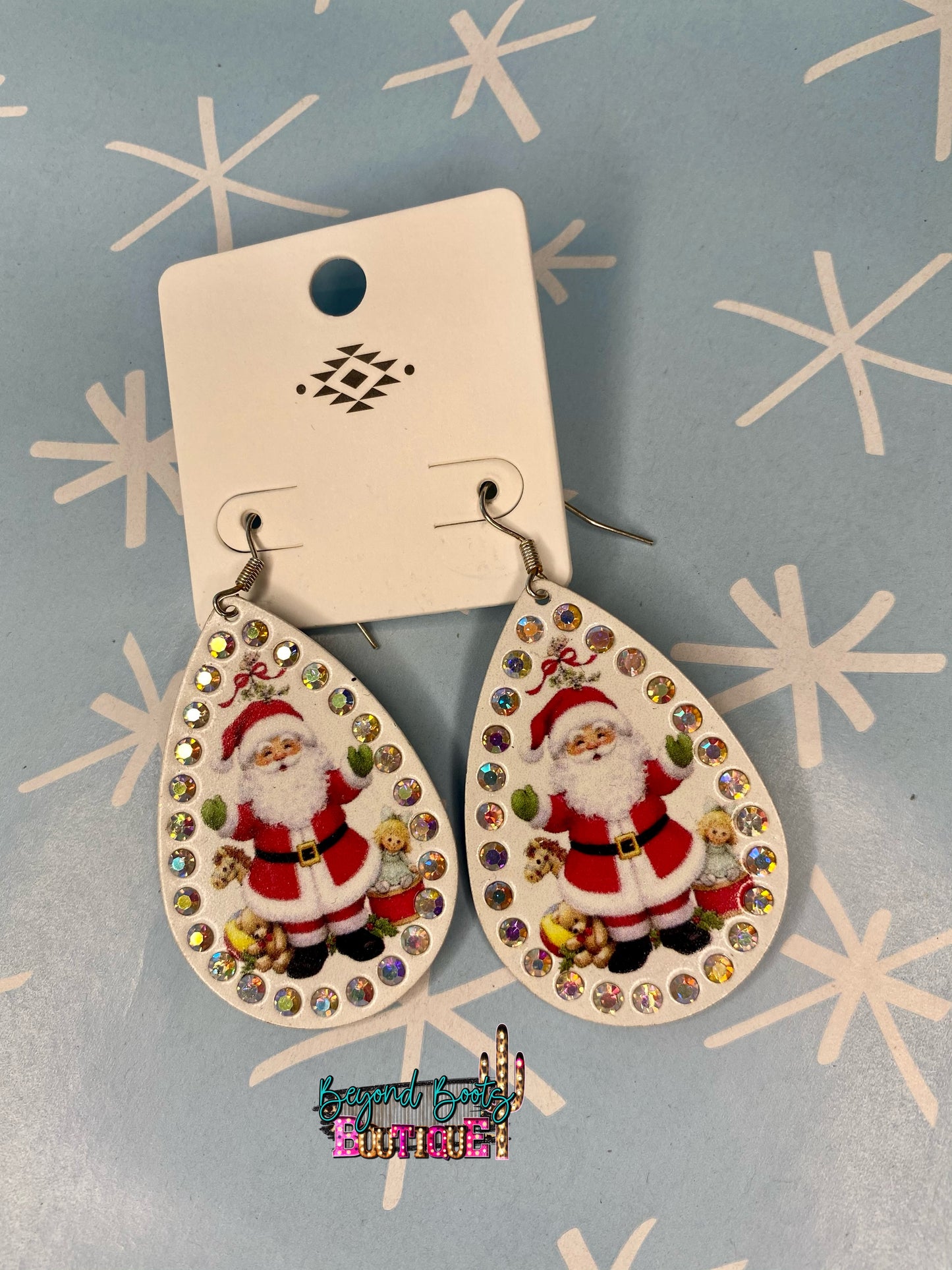 ER0643 White Christmas Santa Earrings