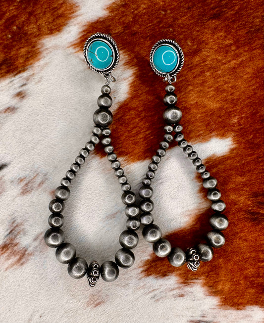 4” Long Graduated Navajo Style Pearl/ Natural Stone Stud Earrings